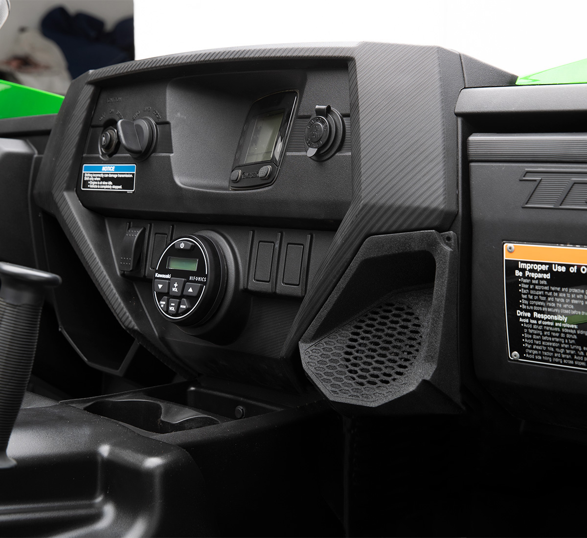 Teryx® Teryx® Audio System | Kawasaki Motors Corp., U.S.A.
